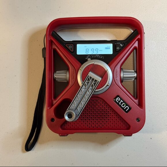 Eton FRX3 Hand Turbine AM/FM Weather Alert Radio Phone Charger Flashlight Hiking - Picture 6 of 10